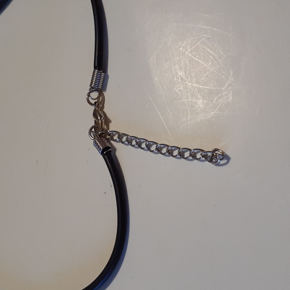 Butterfly Necklace Nice Pendant Claw Adjustable Clasp - Picture 4 of 5